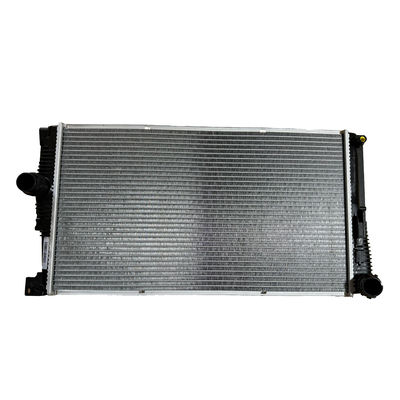 Giá tốt. 17117626560 OE NO. Phân tích ô tô Máy lạnh nhôm Thùng nước nhựa cho BMW F18 F10 F11 trực tuyến